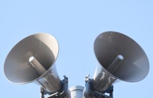 Antradienį kauks sirenos