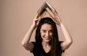 Rokiškietė – tarp pradedančiųjų dramaturgių