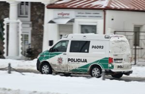 Vagystė ir automobilio padegimas