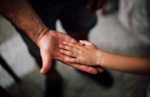 Magnetinės kaladėlės ir STEM ugdymas: kokios naudos vaikui?