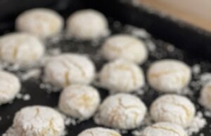 Nuostabiai skanūs apelsinais kvepiantys Amaretti sausainiai