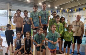 Šventinė plaukikų išvyka – ne rekordams, o vaikų džiaugsmui ir bendrystei