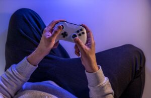 Žaidimų konsolės jūsų pramogų centrui namuose