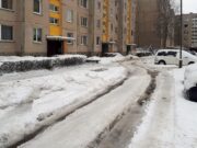 Kaip išvalyti kiemus ir pravažiavimus?