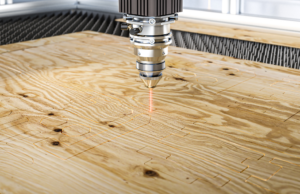 Dovanų graviravimas lazeriu – smulkmena, kuri formuoja ryšį