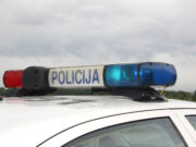 Iš ekskavatoriaus dingo dyzelinas