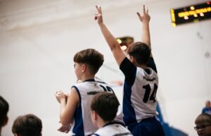 Rokiškio U13 krepšininkai žengia į finalinį ketvertą: lemiamos kovos dėl medalių vyks namų aikštelėje