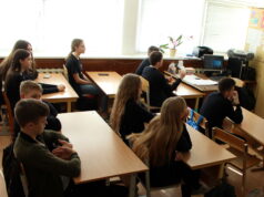 Trūkstant mokytojų, ieškoma išeičių. Daugėja kompensacijų