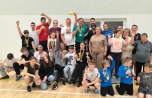 STIPRI ŠEIMA – STIPRI KOMANDA