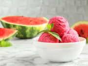 Išpopuliarėję arbūzų ledai iš dviejų ingredientų