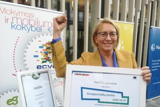 Pandėlio gimnazijos patirtį DI ekspertas pateikė nacionalinėje konferencijoje