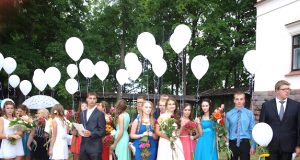 Rajono abiturientai renkasi savo ateitį. L. Dūdaitės nuotr.