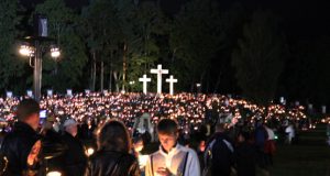 Į Agluoną suplūdo tūkstančiai maldininkų. N.Byčkovskio nuotr.