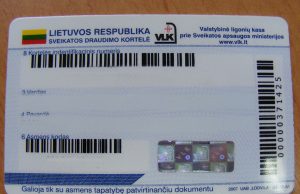 Kuo naudinga Europos sveikatos draudimo kortelė? Europos sveikatos draudimo kortelė – būtinybė norintiesiems išvengti didžiulių sąskaitų už gydymą užsienyje. A.Mackuvienės nuotr.