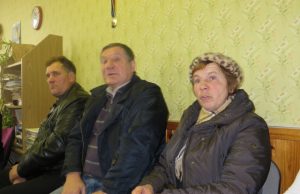 Elektros tiekėjus ir ūkininkus sukiršino stulpai „Apie tai