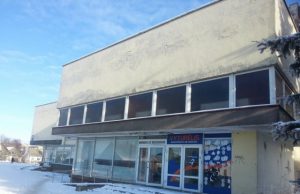 Cirko artistai Zobovai Rokiškyje planuoja atidaryti pramogų kompleksą „VIP house“ Pastate