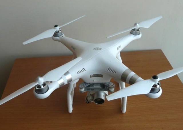 Dronų neskraidymo zonas turi patvirtinti rajono savivaldybė. Redakcijos archyvo nuotr.