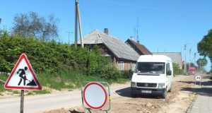 Eismo ženklų gausa trikdo vairuotojus. A.Minkevičienės nuotr.