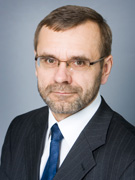 Savanoriai, Lietuvos savanoriai Algis KAZULĖNAS