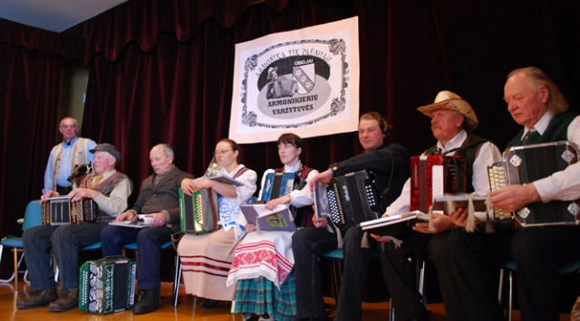 Armonikierių varžytuvių dalyviai. V.Vošterio nuotr.