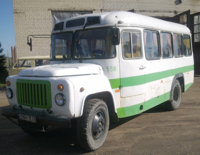 Rokiškio autobusų parko seną transportą mielai nuomoja vestuvininkai ir abiturientai. N. Byčkovskio nuotr.