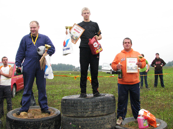 „Open“ klasės prizininkai: A.Kandroška (iš kairės)