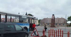 Avarija sutrikdė eismą Nepriklausomybės aikštėje ir Vilniaus gatvėje. A.Minkevičienės nuotr.