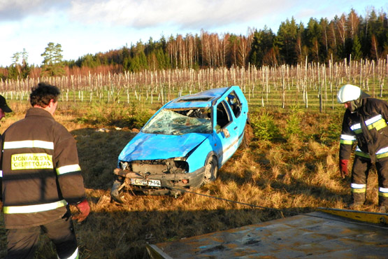 Tragiška nelaimė sujaukė kelių šeimų gyvenimus. Tragiška nelaimė sujaukė kelių šeimų gyvenimus.