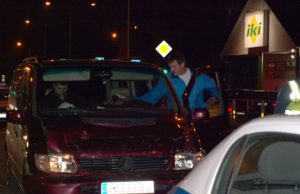 Sankryžoje susidūrė trys automobiliai. D.Zibolienės nuotr.