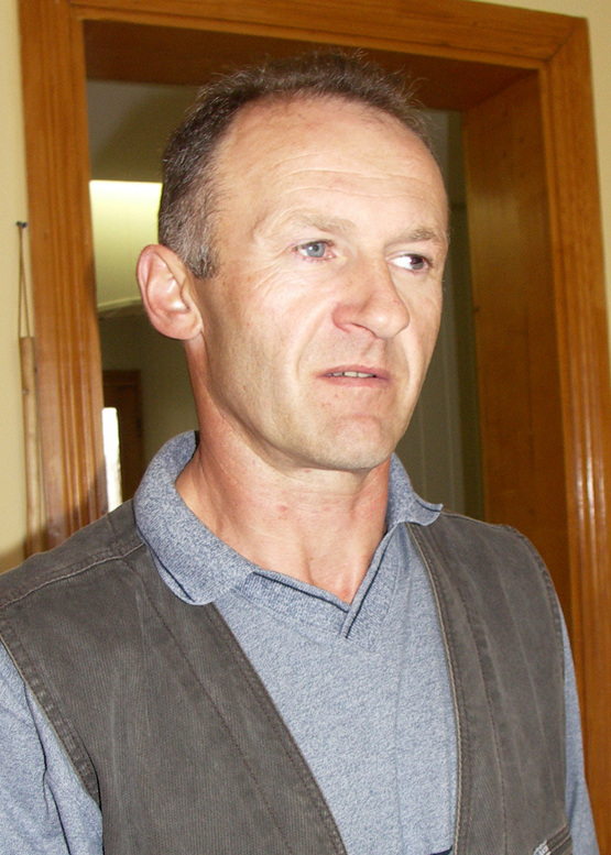 Išeitinė kompensacija arba galimybė dirbti nepilnu krūviu pasiūlyta Senamiesčio progimnazijos pradinių klasių mokytojui Remigijui Beconiui.