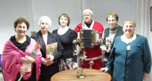 Popietėje "Gimę po Šaulio ženklu" dalyvavo J.Bukienė (iš kairės)