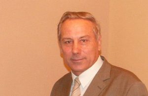 „Jei pirkėjas kortele atsiskaito už pusę lito kainuojančią bandelę