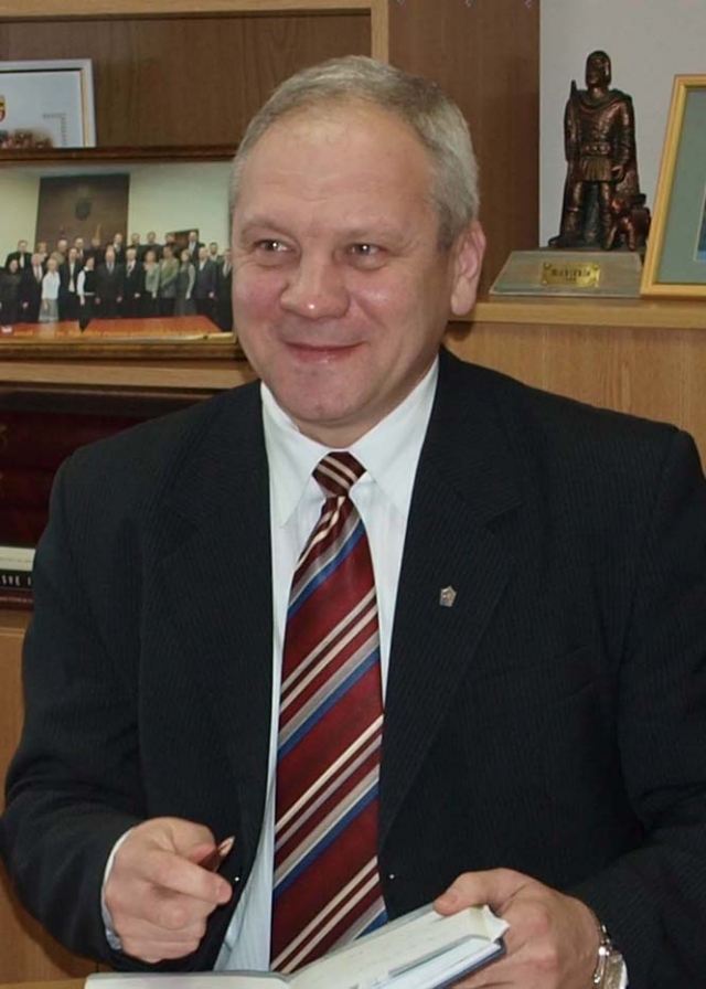 “Rokiškyje drožėjo Liongino Šepkos atminimui įamžinti skiriami milijonai