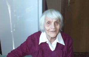 Janina Kirilova "Gimtąjį..." skaito nuo pradžios iki pabaigos. R. Milaknienės nuotr.