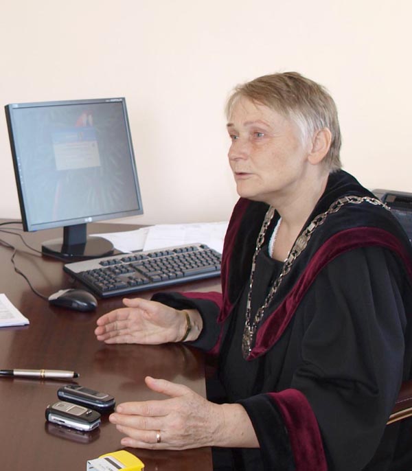 Apylinkės teismo pirmininkė Nijolė BRAŽIŪNIENĖ.