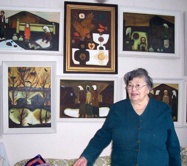 Elenai Nijolei Bučiūtei yra suteiktas nusipelniusio architekto ir liaudies architekto vardai