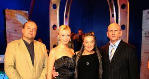 V.Butkevičius (iš kairės) su Mia