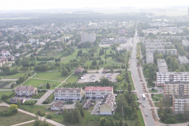 Rokiškėnai įsigyti butų neskuba: kai kurie pardavėjai juos siūlo jau antrus metus. D. Zibolienės nuotr. Rokiškėnai įsigyti butų neskuba: kai kurie pardavėjai juos siūlo jau antrus metus. D. Zibolienės nuotr.