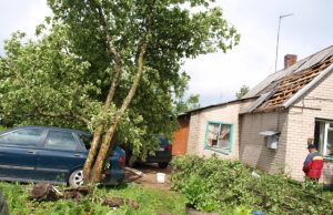 Škvalas siautėjo R. ir A. Griškėnų sodyboje. A.Minkevičienės nuotr.