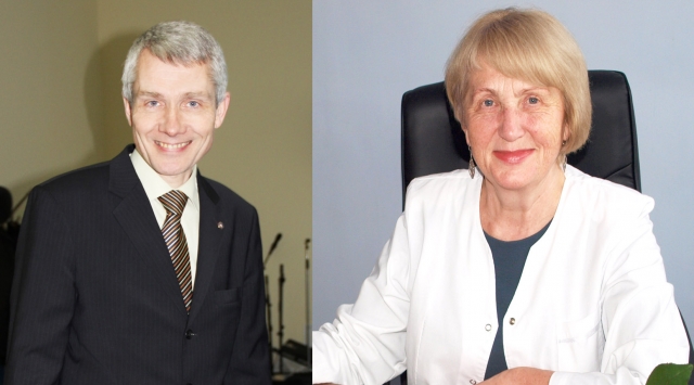 Raimundas Martinėlis ir Zita Kapušinskienė sulaukė dviejų mėnesio atlyginimų dydžio išmokų. D. Zibolienės nuotr.