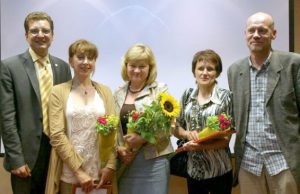 Konkurso dalyvės Teresė Staniulytė (iš kairės)