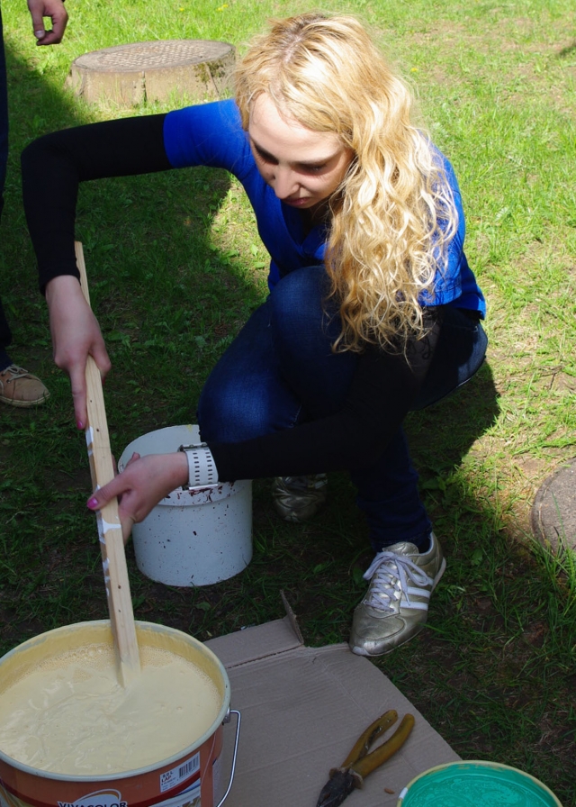 Idėjos autorė rokiškietė Agnė Karaliūnaitė į talką sukvietė lopšelio-darželio „Pumpurėlis“ bendruomenę.