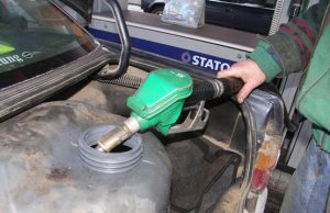 Rajono degalinėse brango benzinas ir dyzelinas. N.Byčkovskio nuotr.