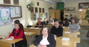 Rokiškėnai mielai dalyvauja Nacionalinio diktanto konkurse. Redakcijos archyvo nuotr.