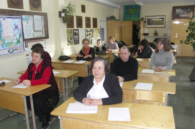 Rokiškėnai mielai dalyvauja Nacionalinio diktanto konkurse. Redakcijos archyvo nuotr. Rokiškėnai mielai dalyvauja Nacionalinio diktanto konkurse. Redakcijos archyvo nuotr.