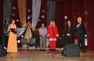 Juodupėje išdalinti „Rojaus obuoliai“ Renginio akimirka. Rimanto Šimėno nuotr.