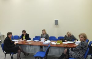 Trečiadienio rytą rinkėjų nebuvo daug. A. Minkevičienės nuotr.