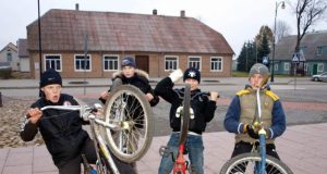 BMX dviračių fanai Arūnas Giedrys