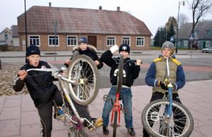 BMX dviračių fanai Arūnas Giedrys
