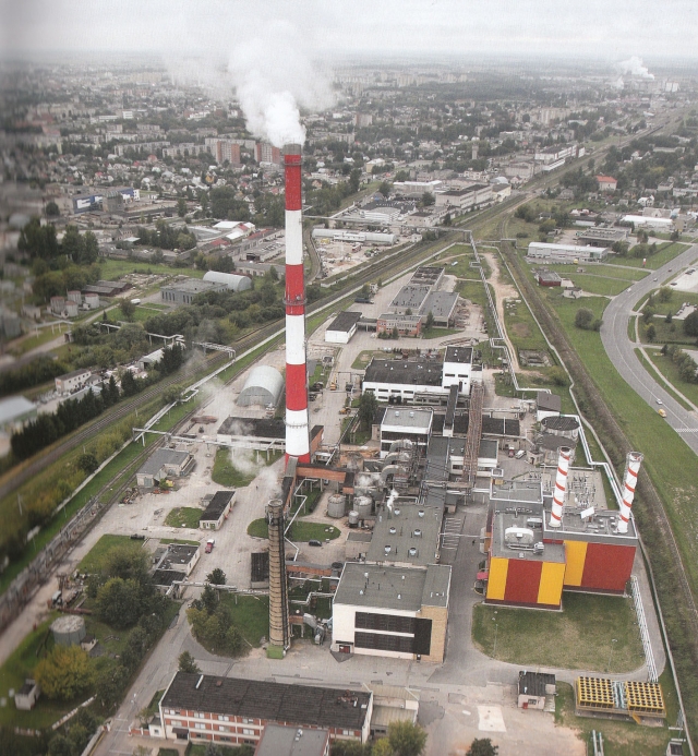 50 metų jubiliejų švenčianti AB „Panevėžio energija“ – iš paukščio skrydžio. AB „Panevėžio energija“ archyvo nuotr. 50 metų jubiliejų švenčianti AB „Panevėžio energija“ – iš paukščio skrydžio. AB „Panevėžio energija“ archyvo nuotr.